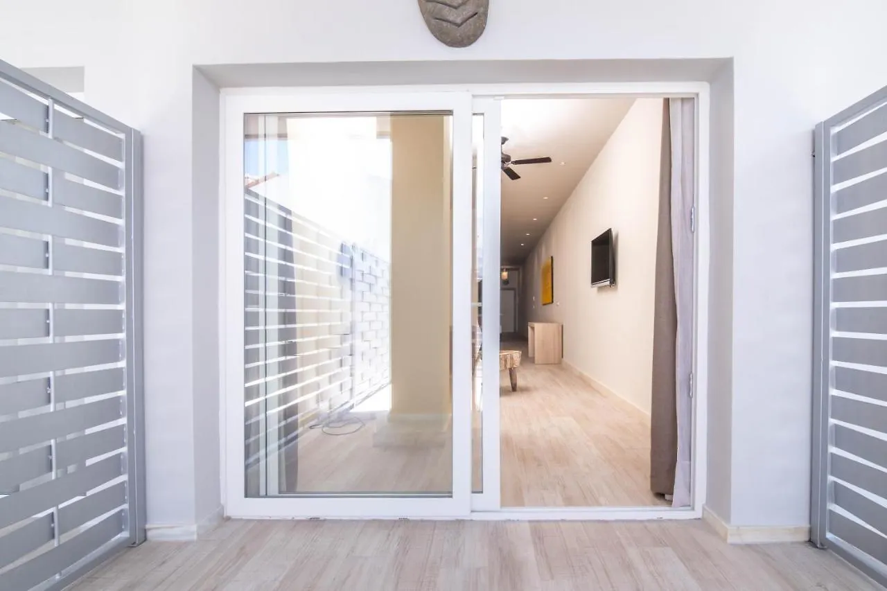 Tarifa Suites By Qhotels