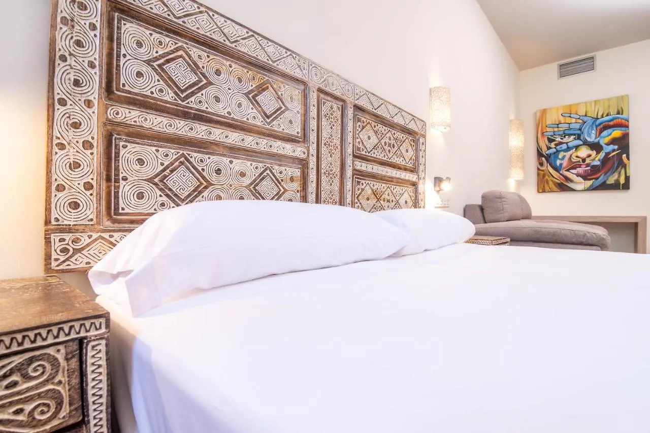 Tarifa Suites By Qhotels location