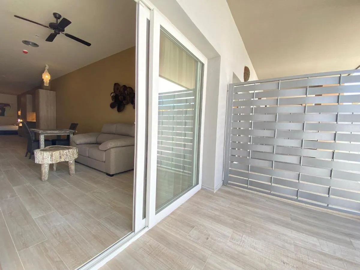 Apartment Tarifa Suites By Qhotels